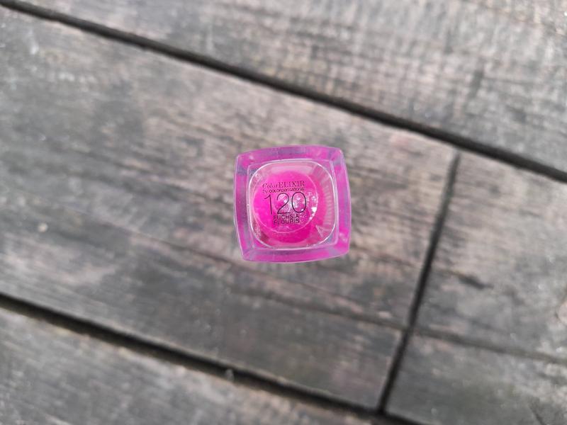 Жидкая лаковая помада мейбелин 120 — цена 50 грн в каталоге Помада для ...