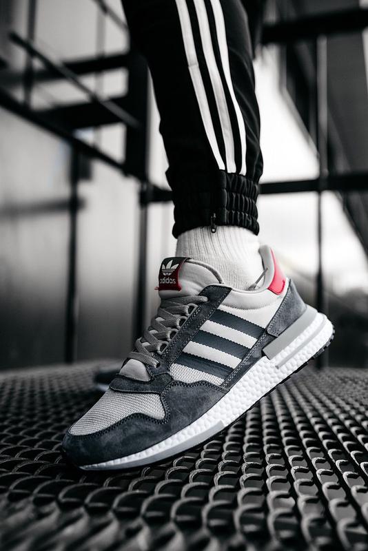 Muzhskie Krossovki Ad Das Zx 500 Rm Grey Four Kupit Po Dostupnoj Cene V Kieve I Ukraine Shafa Ua