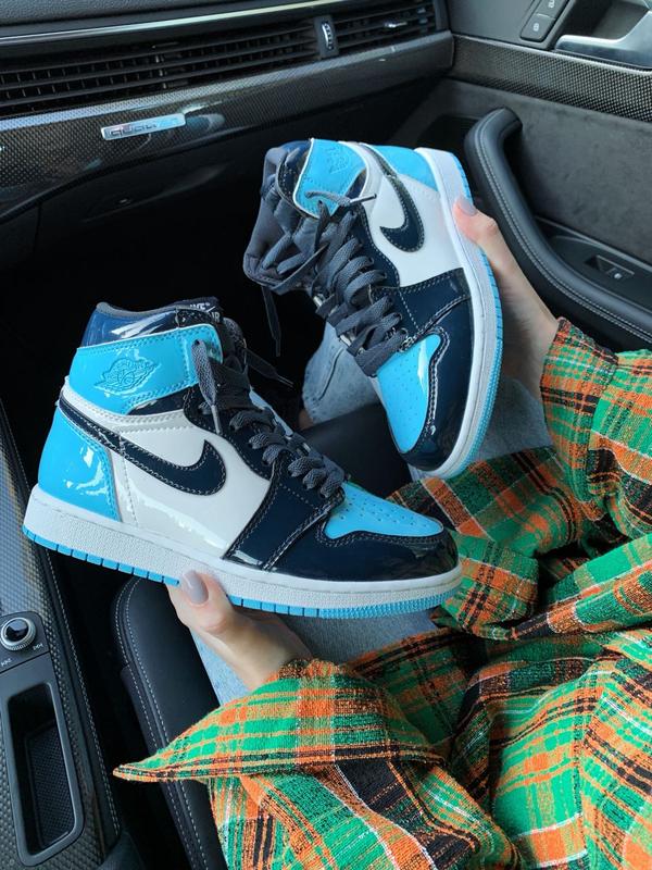 nike air jordan 1 retro patent blue 2050