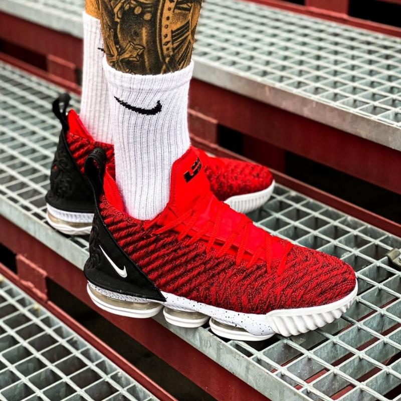 Lebron 16s red and black 2025