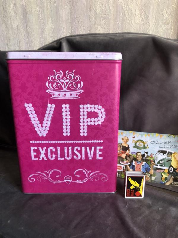 Металева коробка для зберігання xl"vip pink only" nostalgic art — цена ...