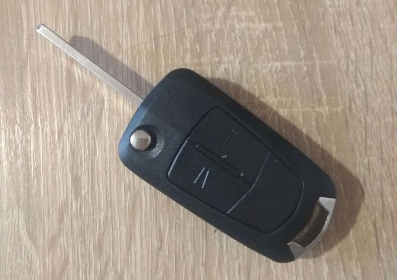 Ключ для opel astra h 2004-2009 — цена 900 грн в каталоге Автобаферы и ...