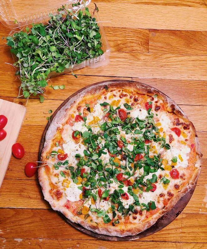 Смачна мікрозелень — цена 35 грн в каталоге Биологически активные ...