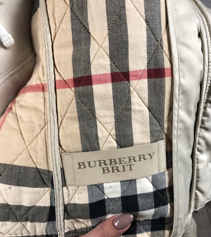 Куртка burberry brit — цена 1699 грн в каталоге Куртки ✓ Купить женские  вещи по доступной цене на Шафе | Украина #48743962