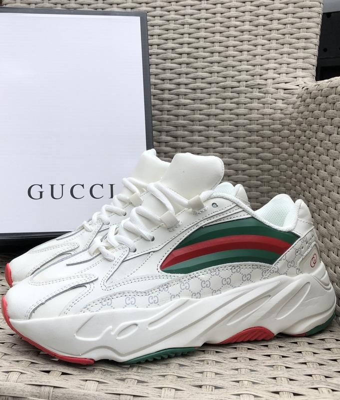 Шикарные мужские кроссовки adidas yeezy 700 x gucci белые — цена 1350 грн в  каталоге Кроссовки ✓ Купить мужские вещи по доступной цене на Шафе |  Украина #48921862