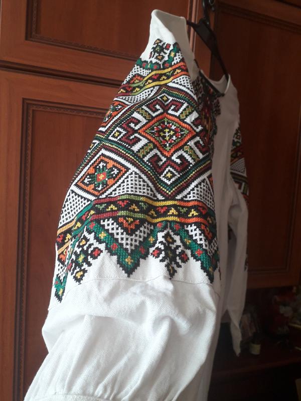 Вишиванка ,старовинна вишиванка — ціна 4000 грн у каталозі Сукні міді ✓  Купити жіночі речі за доступною ціною на Шафі | Україна #48961198