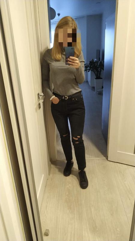 Levis 28 deals