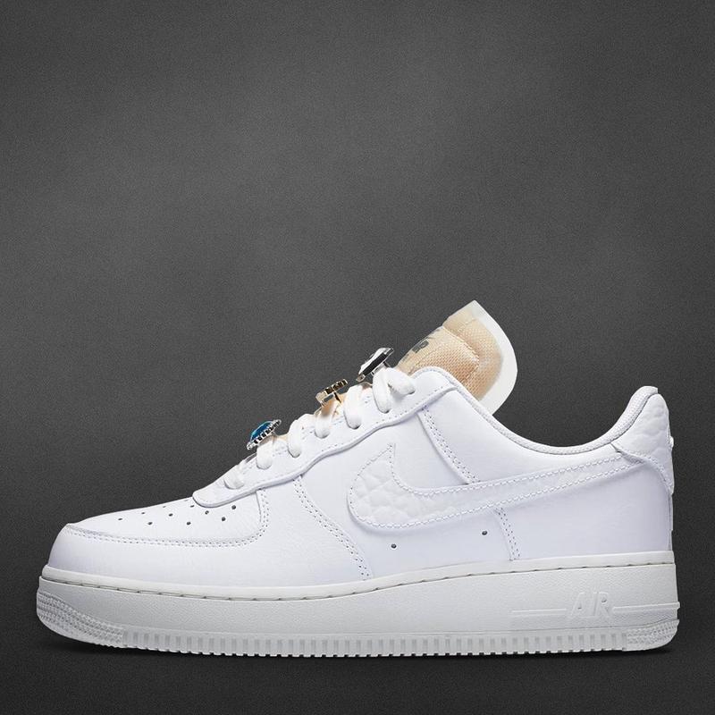 Womens nike air outlet force 1 07 lxx