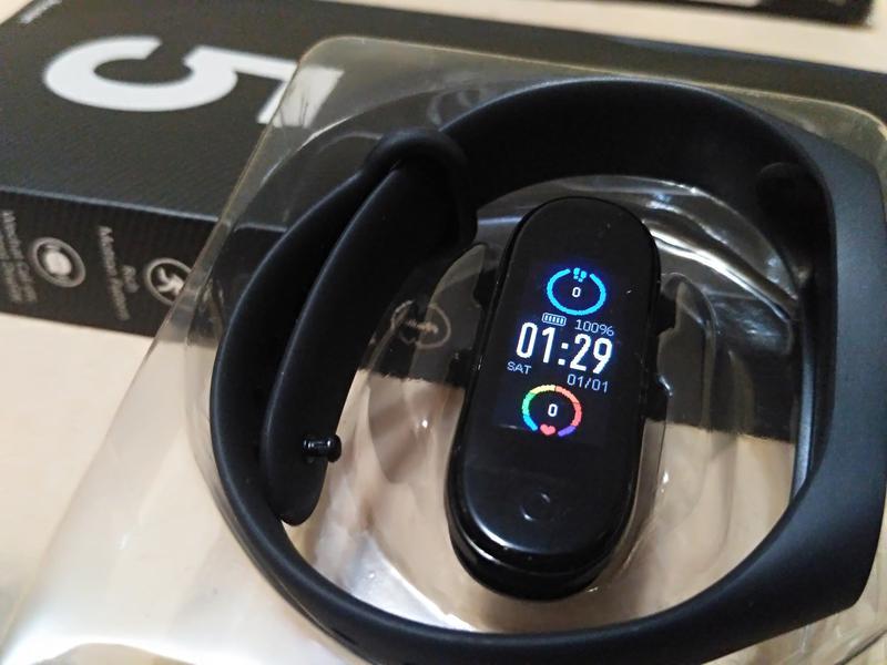 Фитнес браслет трекер м5 xiaomi mi band 5 умный смарт часы — цена 200 ...