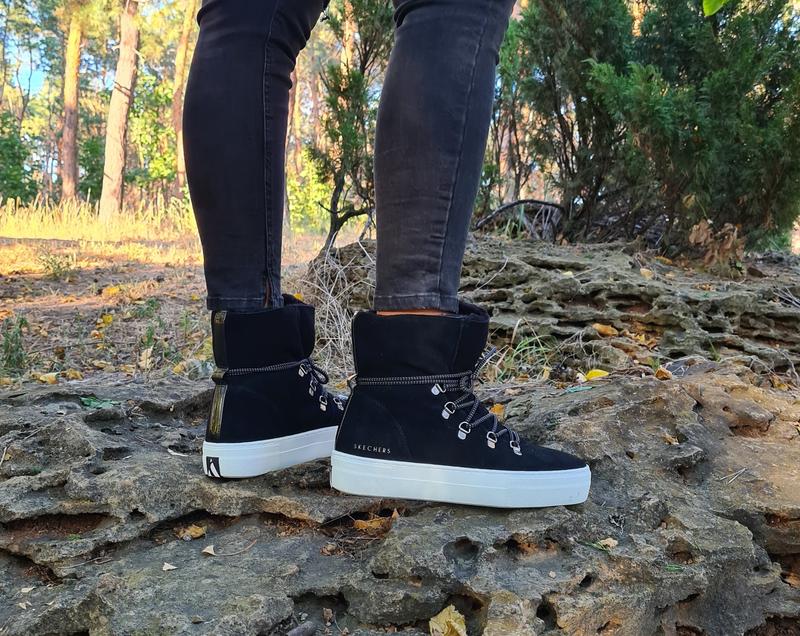 skechers alba high hugs