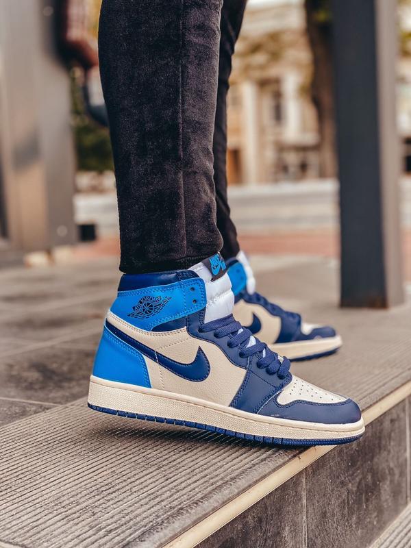 Jordan 1 retro hotsell blue and white
