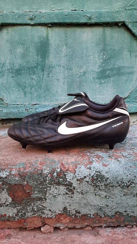 nike tiempo est 1984