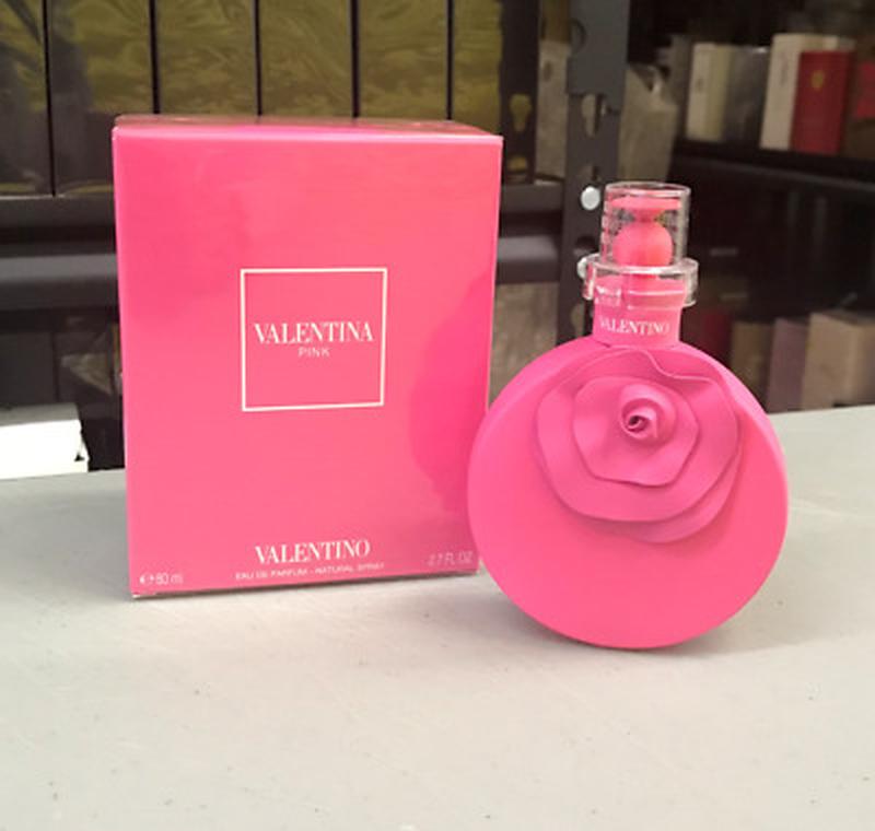 валентино пинк парфюм. Valentino pink. духи valentino valentina pink. валентино розовый парфюм. духи розовые с золотой крышкой.
