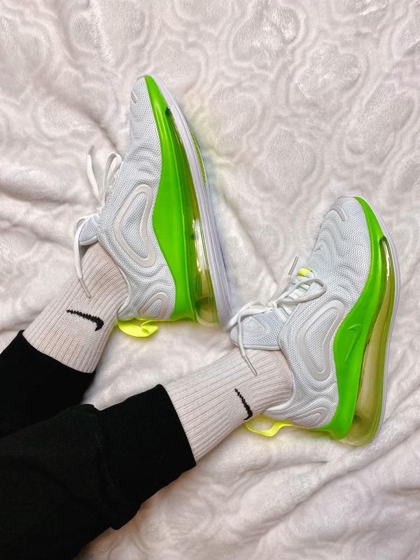 Nike 720 white store and green