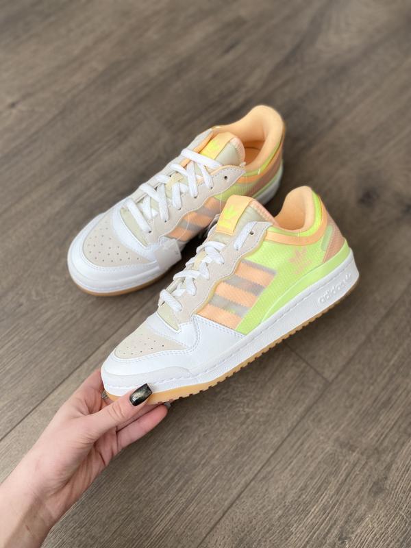 Кросівки шкіряні оригінал adidas forum low fy8013 рр.38.5 — ціна 2799 ...