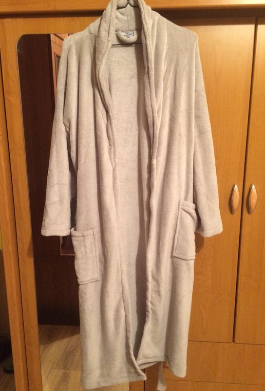 Серый флисовый халат kronborg of denmark, размер m — цена 300 грн в  каталоге Другие вещи ✓ Купить женские вещи по доступной цене на Шафе |  Украина #6027401