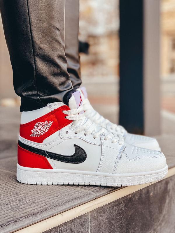 Fur jordan 1 discount