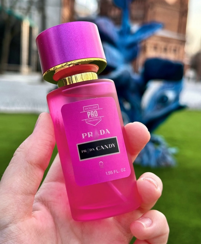 Женские духи prada candy — цена 220 грн в каталоге Парфюмированная