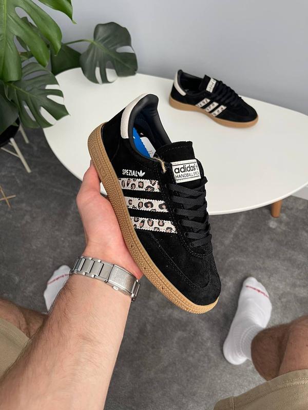 Кросівки adidas handball spezial black leopard (jh9092) — ціна