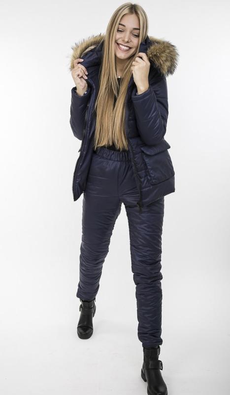 широкие брюки с пуховиком. брюки пуховик. штаны на синтепоне мужские зимние. брюки пуховик. черный пуховик.