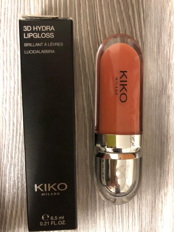 Kiko 3d hydra lip gloss. оригинальный блеск кико. Kiko 3d hydra lipgloss 19 оттенок. блески кико свотчи. Kiko milano 3d hydra lipgloss 04.