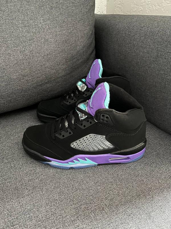 Кроссовки nike air jordan 5 retro black grape — купить в Украине