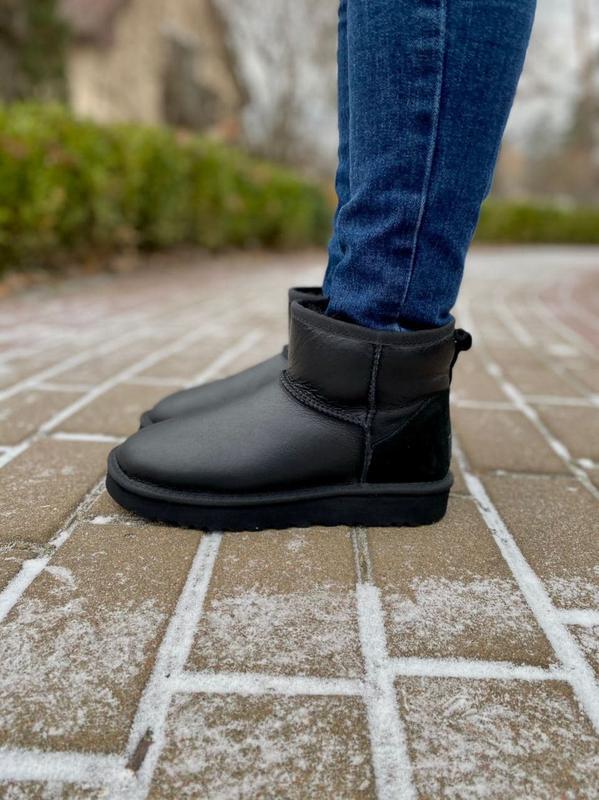 Ugg classic mini black leather