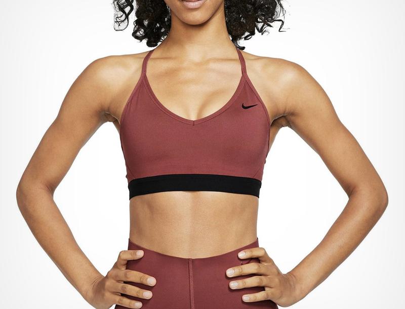 Nike топик для тренировок с супер поддержкой