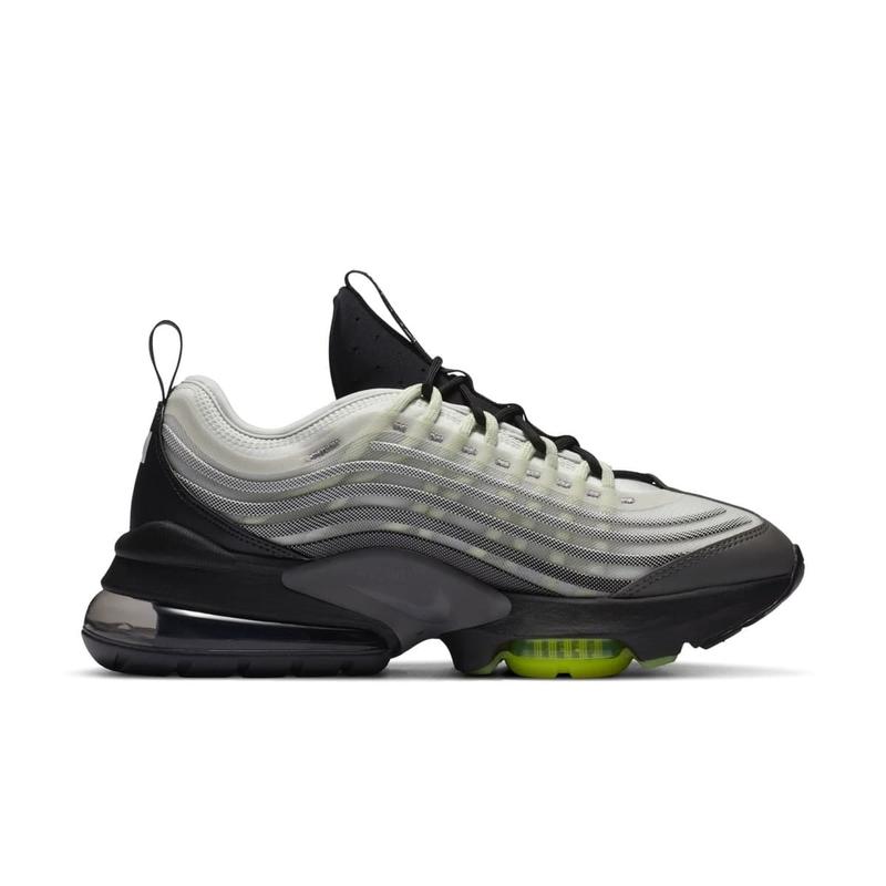 zm950 footlocker
