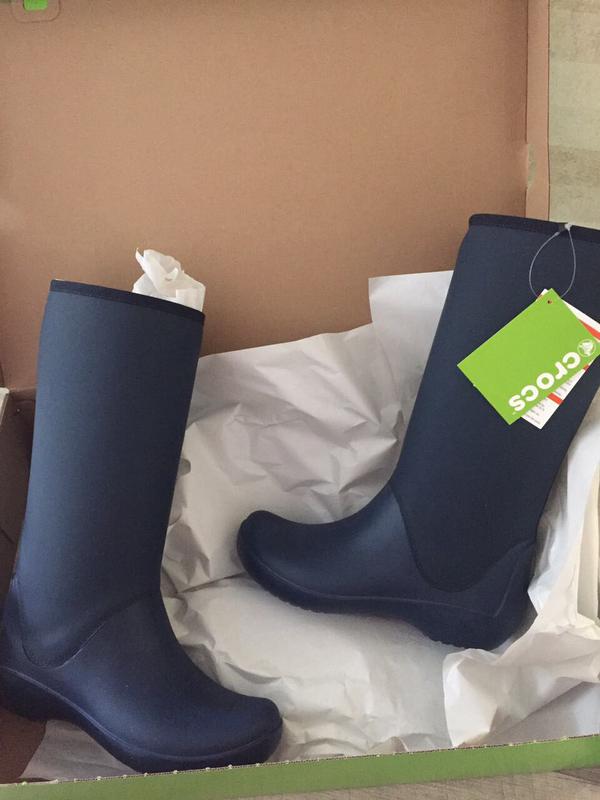 crocs rainfloe tall boot
