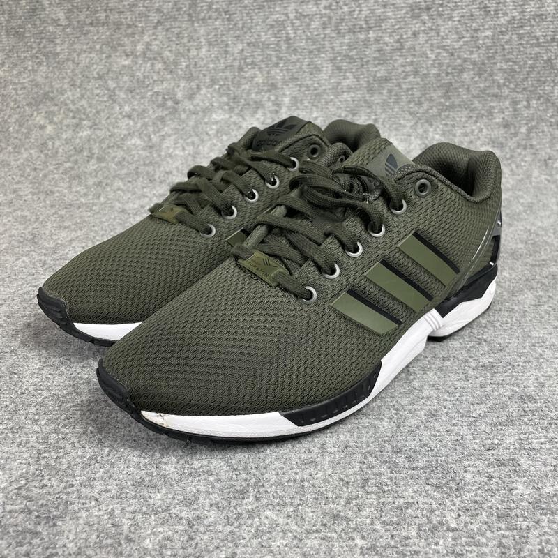 FLUX CV 24-25 Mサイズ カーキ Кросівки adidas zx flux — цена 1250 грн в каталоге Кроссовки