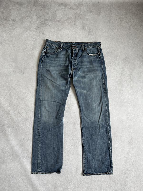 Вінтажні джинси levi's levis 501 темно синього кольору чоловічі