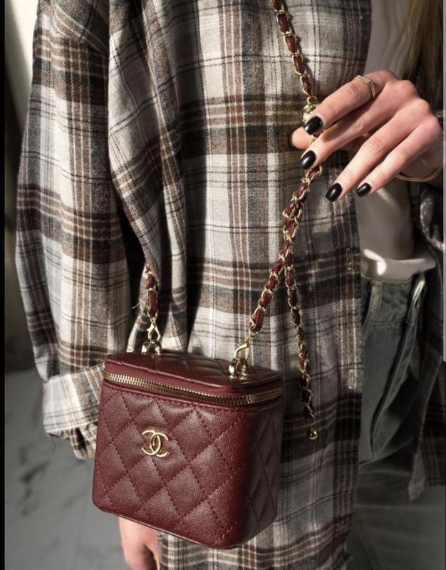 Жіночий клатч chanel — цена 1150 грн в каталоге Клатчи ✓ Купить