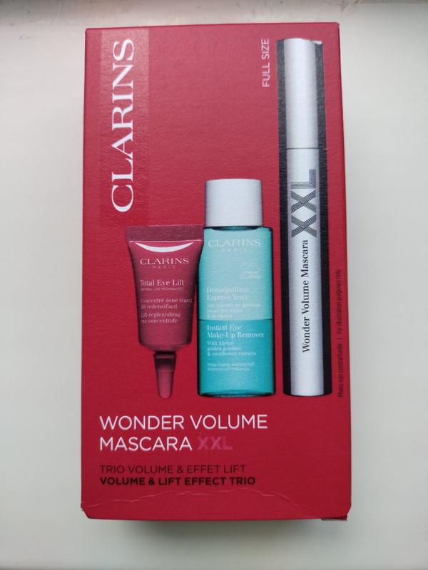 Набор для макияжа глаз clarins — цена 1300 грн в каталоге Наборы