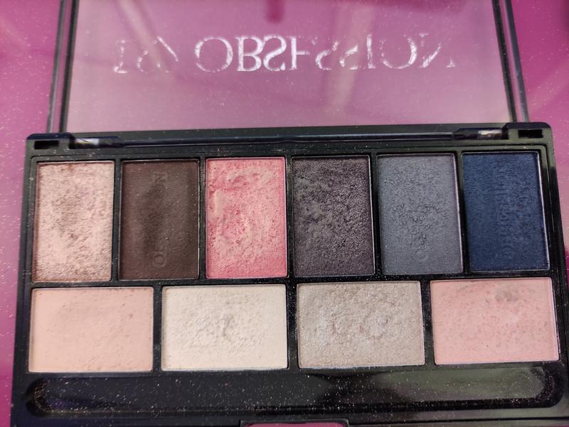 Палетка теней makeup — цена 100 грн в каталоге Тени для век Купить ...