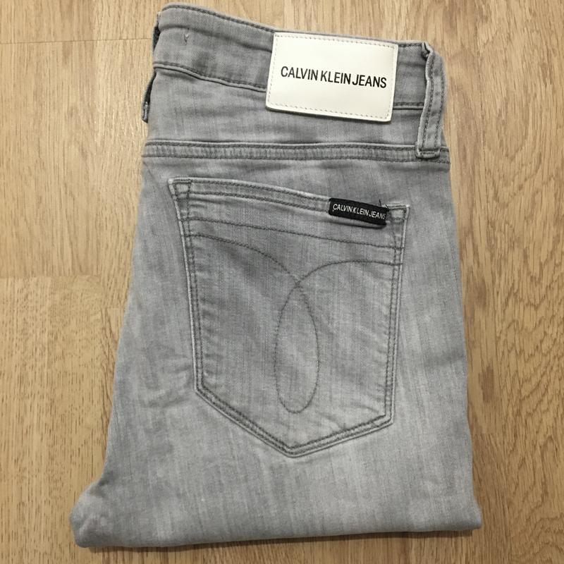 Ckj 011 Mid Rise Skinny Jeans