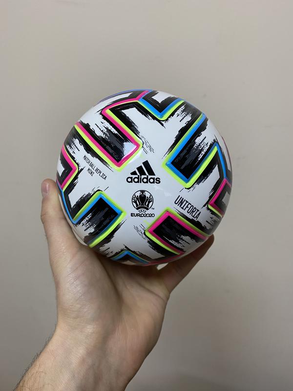 М'яч футбольний adidas uniforia mini fh7342 розмір № — ціна 449 грн у  каталозі М'ячі ✓ Купити товари для спорту за доступною ціною на Шафі |  Україна #55292991
