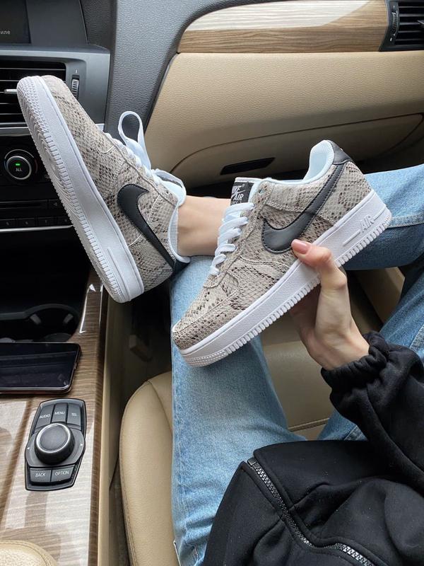 Nike air force 1 low snakeskin