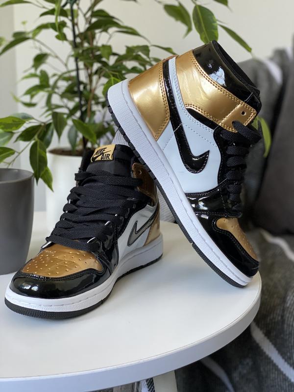 jordan retro gold toe