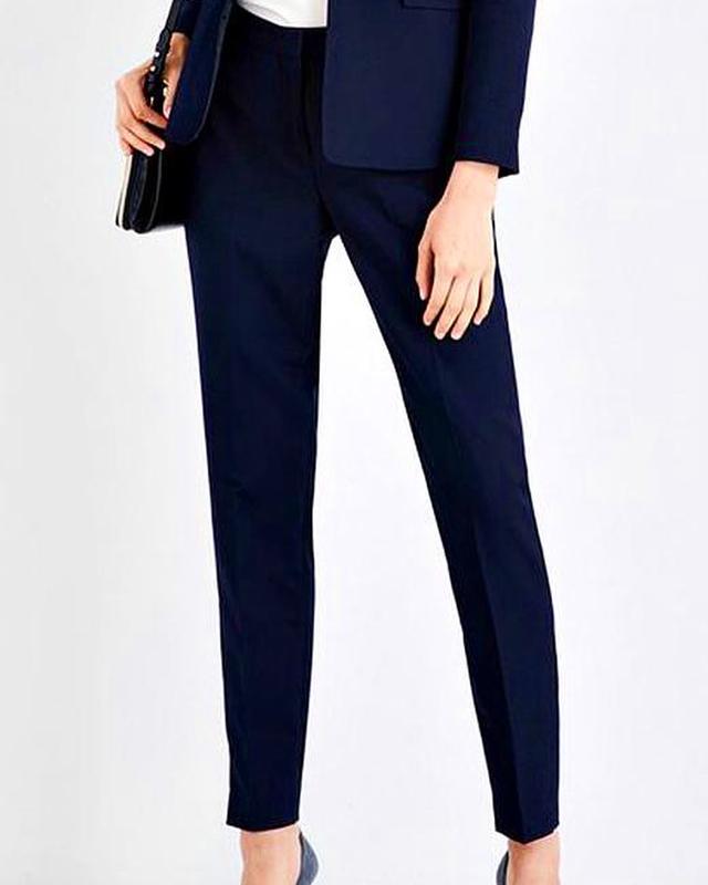 брюки укороченные mango suite. зауженные брюки со стрелками. Uterque 0515/252/400 брюки. брюки со стрелками женские. Waikiki зауженные брюки мужские.