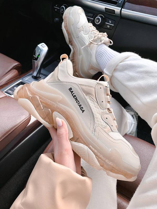 Balenciaga Triple s Clear sole White Beige