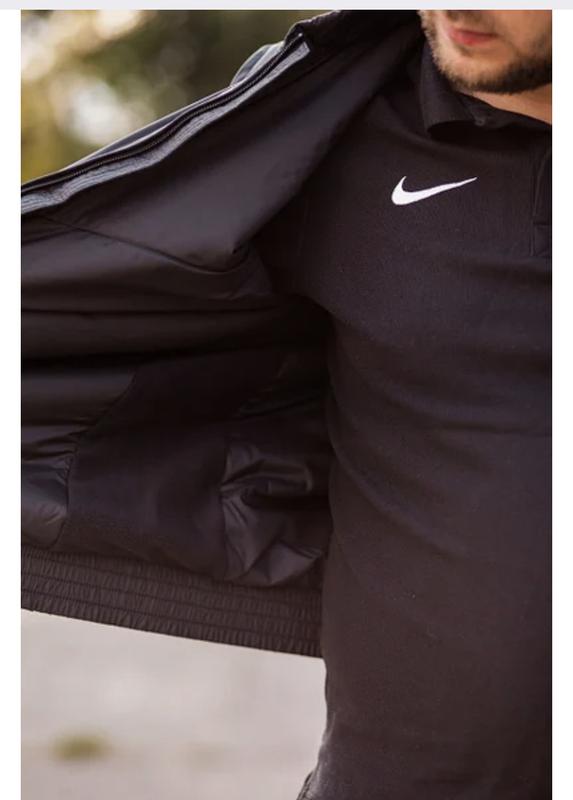 Куртка чоловіча nike sportswear synthetic fill aj1020-010 чорно-біла розмір  xl — цена 2478 грн в каталоге Куртки ✓ Купить мужские вещи по доступной  цене на Шафе | Украина #56330746