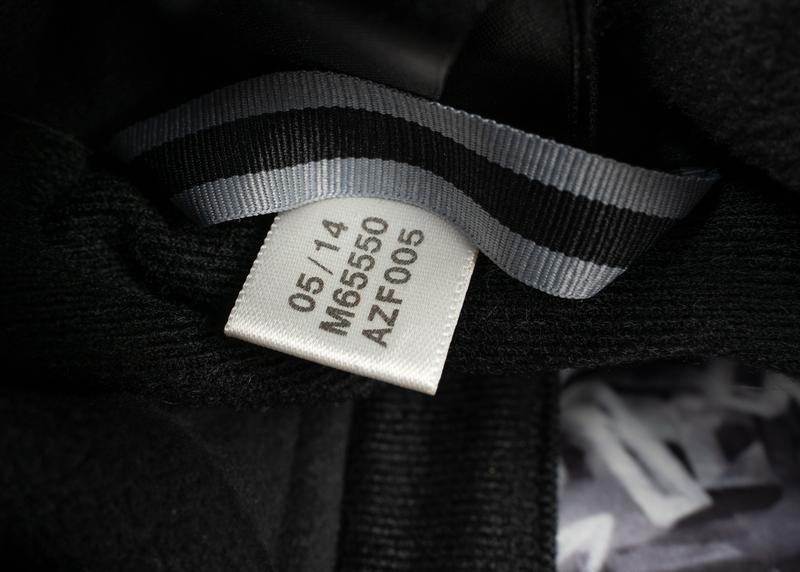 Adidas пуховик куртка — цена 1400 грн в каталоге Куртки ✓ Купить женские  вещи по доступной цене на Шафе | Украина #56674879
