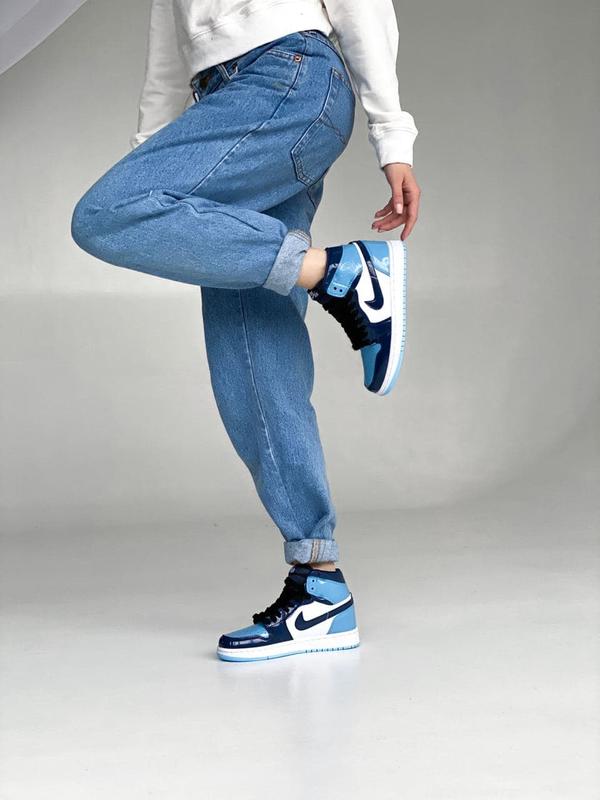 Blue jordan hotsell air force 1
