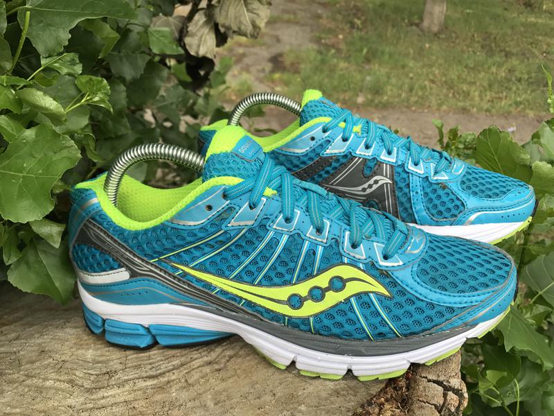 saucony jazz 17 running