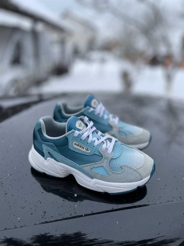 Кросовки ef1963 adidas falcon — цена 1700 грн в каталоге Кроссовки ✓ Купить  женские вещи по доступной цене на Шафе | Украина #57204651