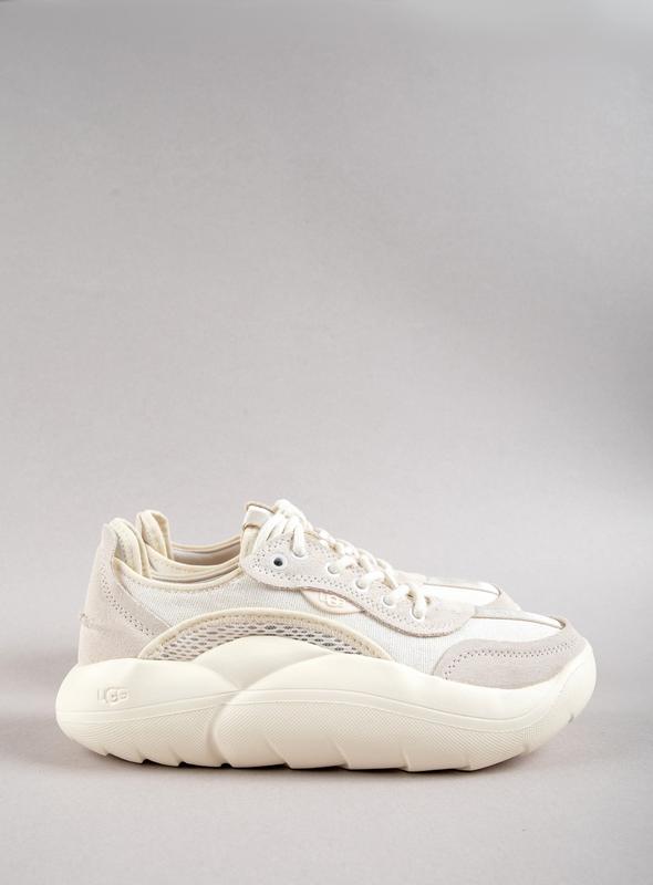 ugg la cloud sneaker