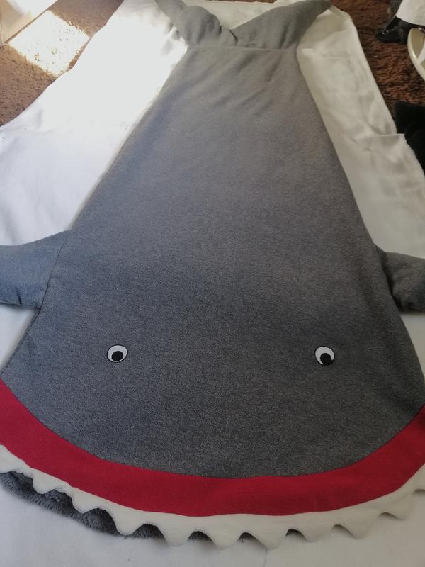 Плед акула — ціна 70 грн у каталозі Пледи Купити товари для дому та ...