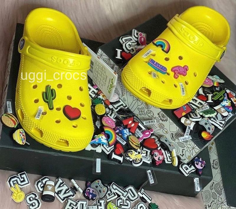 Crocs classic clog yellow 36 39 1099 38 Sandalia crocs swift water 37 60197879
