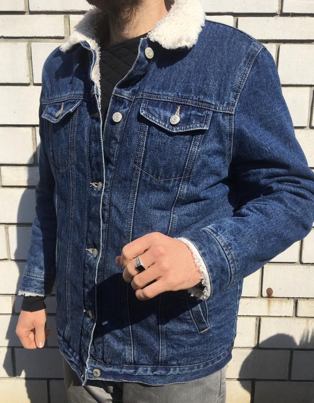 Стильная актуальная джинсовая куртка h&m zara asos джинсовка с мехом шерпа  тёплая тренд — цена 840 грн в каталоге Куртки ✓ Купить мужские вещи по  доступной цене на Шафе | Украина #59087235